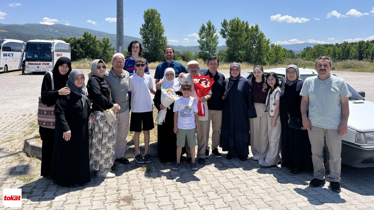 Niksarlı Hacılar Kutsal Topraklardan Döndü1