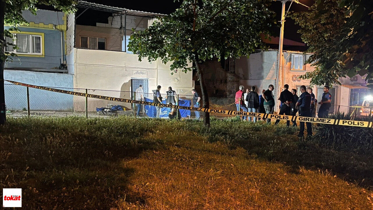 Sokak Ortasında Tartışma Kanlı Bitti Karı Koca Hayatını Kaybetti1