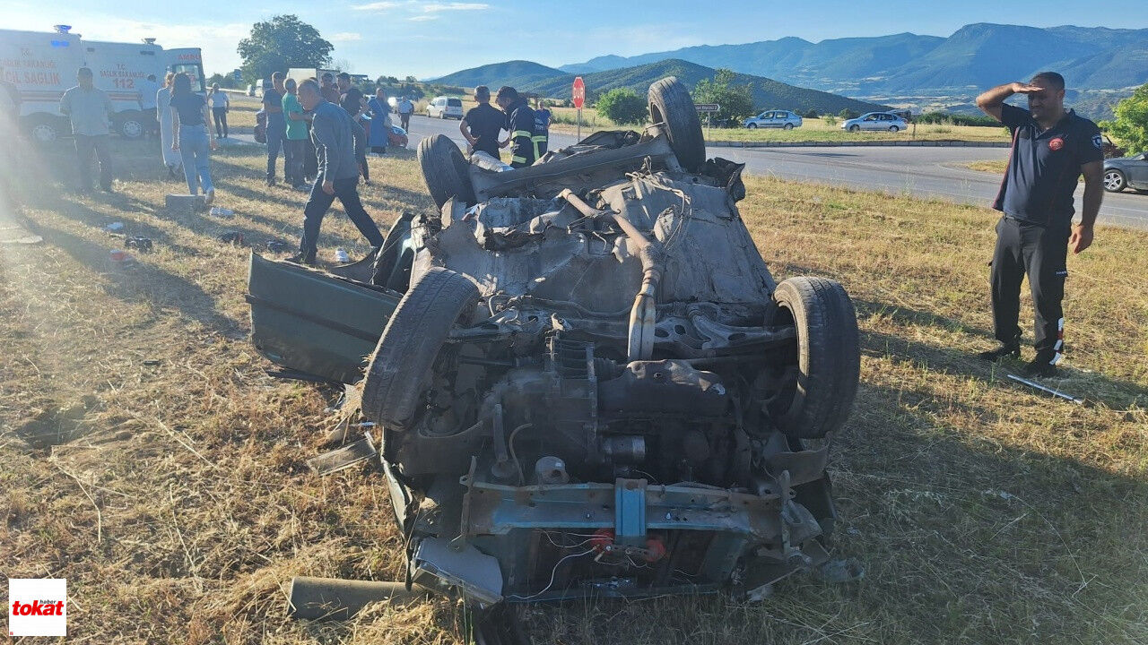 Tokat Niksar Trafik Kazası 4 Yaralı