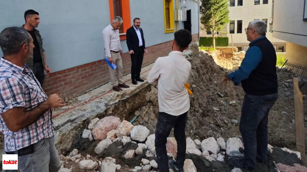 Tokat Reşadiye Anaokulu Hasar Gören Duvar1