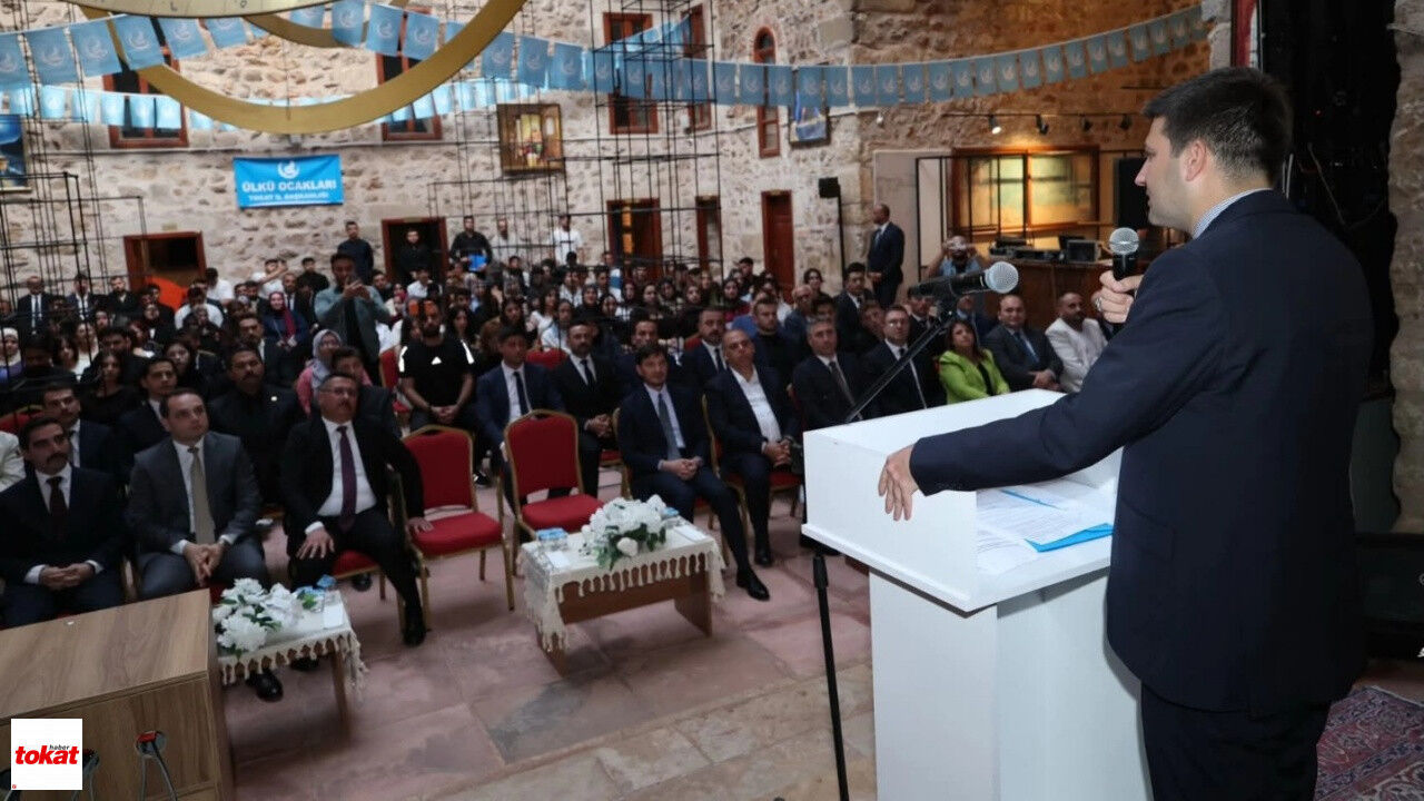 Tokat Ülkü Ocakları Türk Dünyası Bakü Türkoloji Kongresi 100. Yıl Dönümü Konferansı Ve Fotoğraf Sergisi3