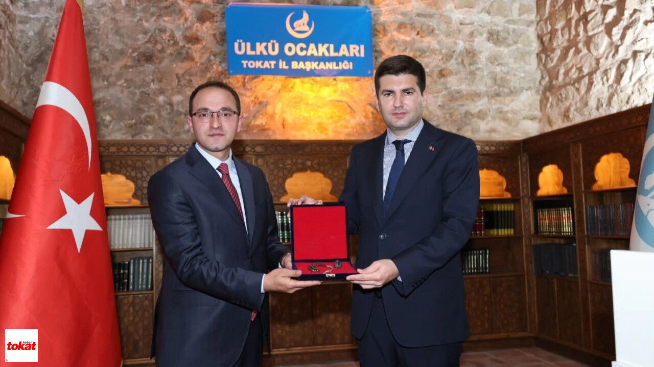Tokat Ülkü Ocakları Türk Dünyası Bakü Türkoloji Kongresi 100. Yıl Dönümü Konferansı Ve Fotoğraf Sergisi5