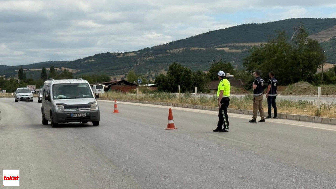 Erbaa Kaymakamı Remzi Demir Trafik Uygulamaları Denetim2
