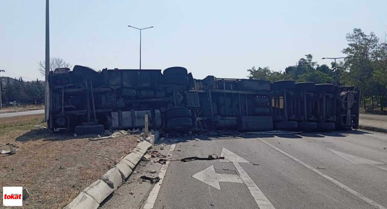 Tır Kaza (2)