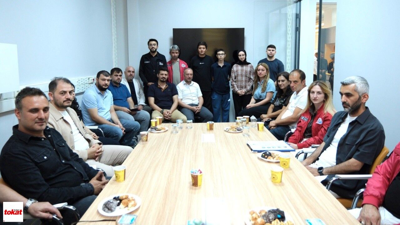 Togü Rektörü Yılmaz, Milli Teknoloji Atölyeleri Lise Yaz Okulu Öğrencileriyle Buluştu2