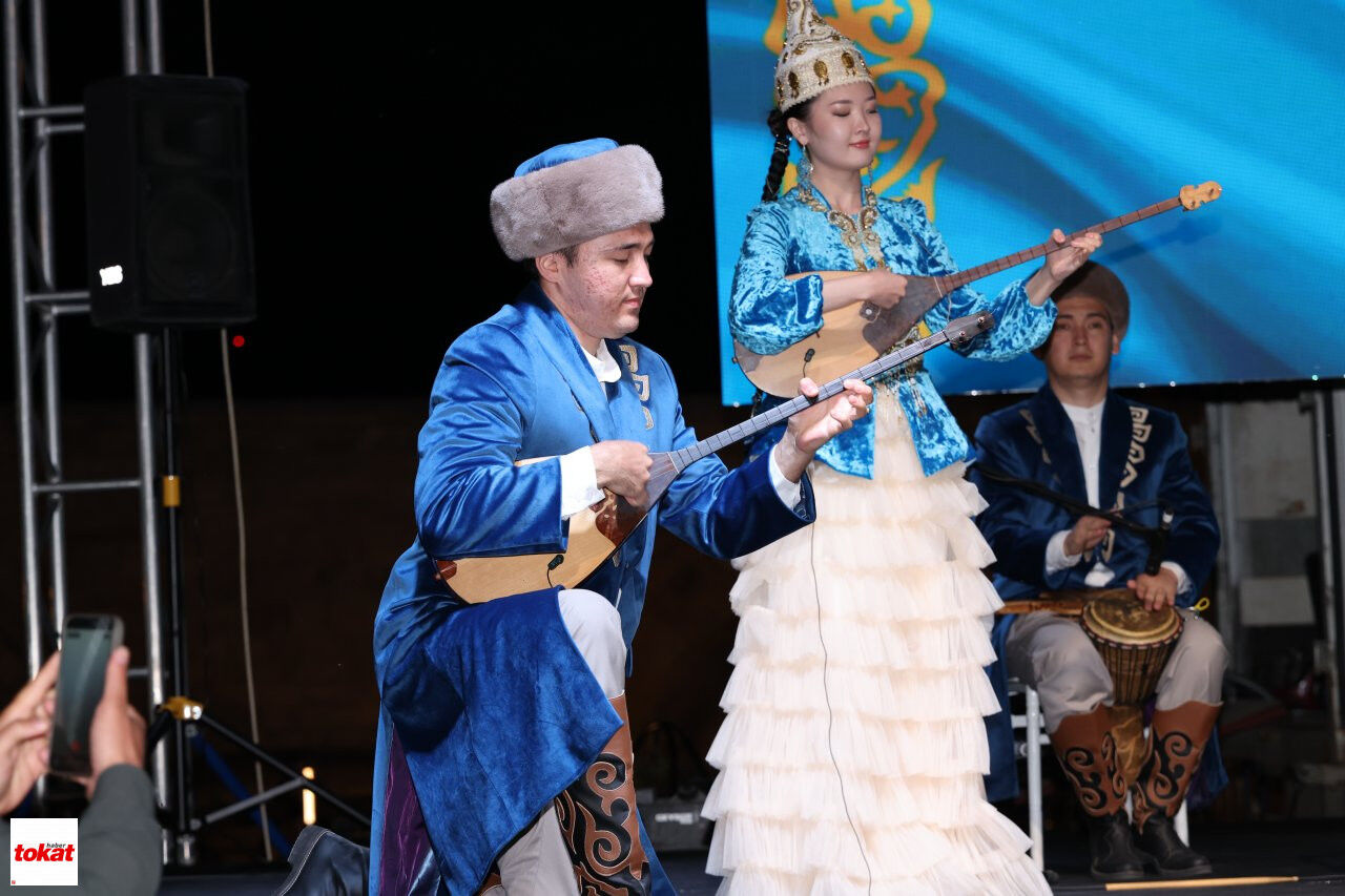 Türk Dünyasi (1)