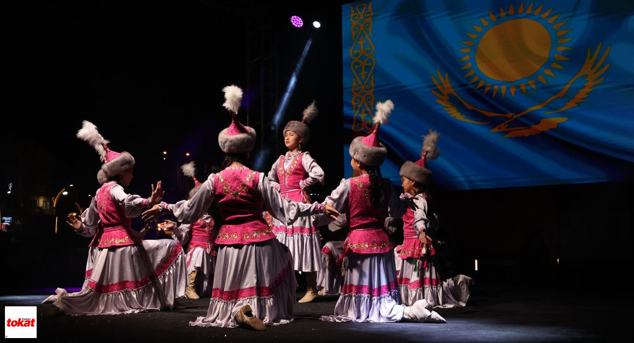 Türk Dünyasi (9)