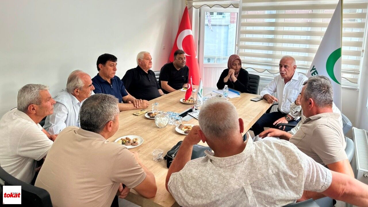 Yeşilay Tokat Şube Başkanı Ateş, Mahalle Muhtarlarıyla Bir Araya Geldi1