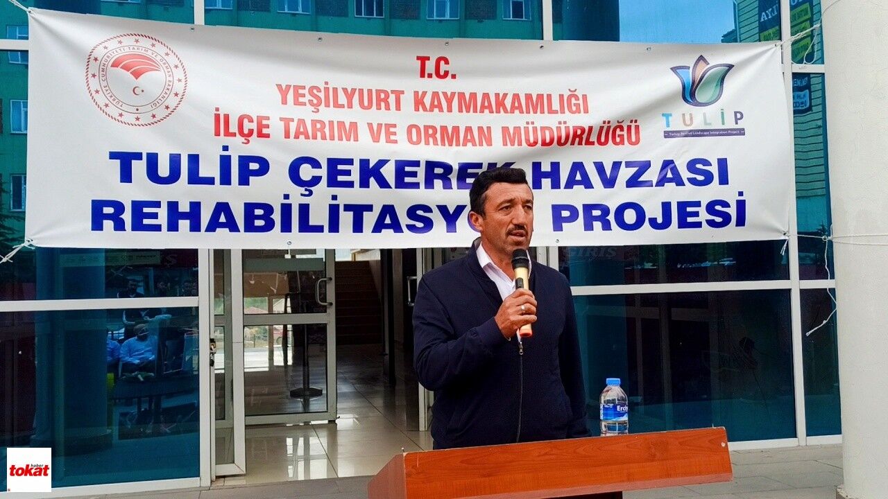 Yeşilyurt'ta Çiftçilere Ahır Ekipmanı Dağıtıldı