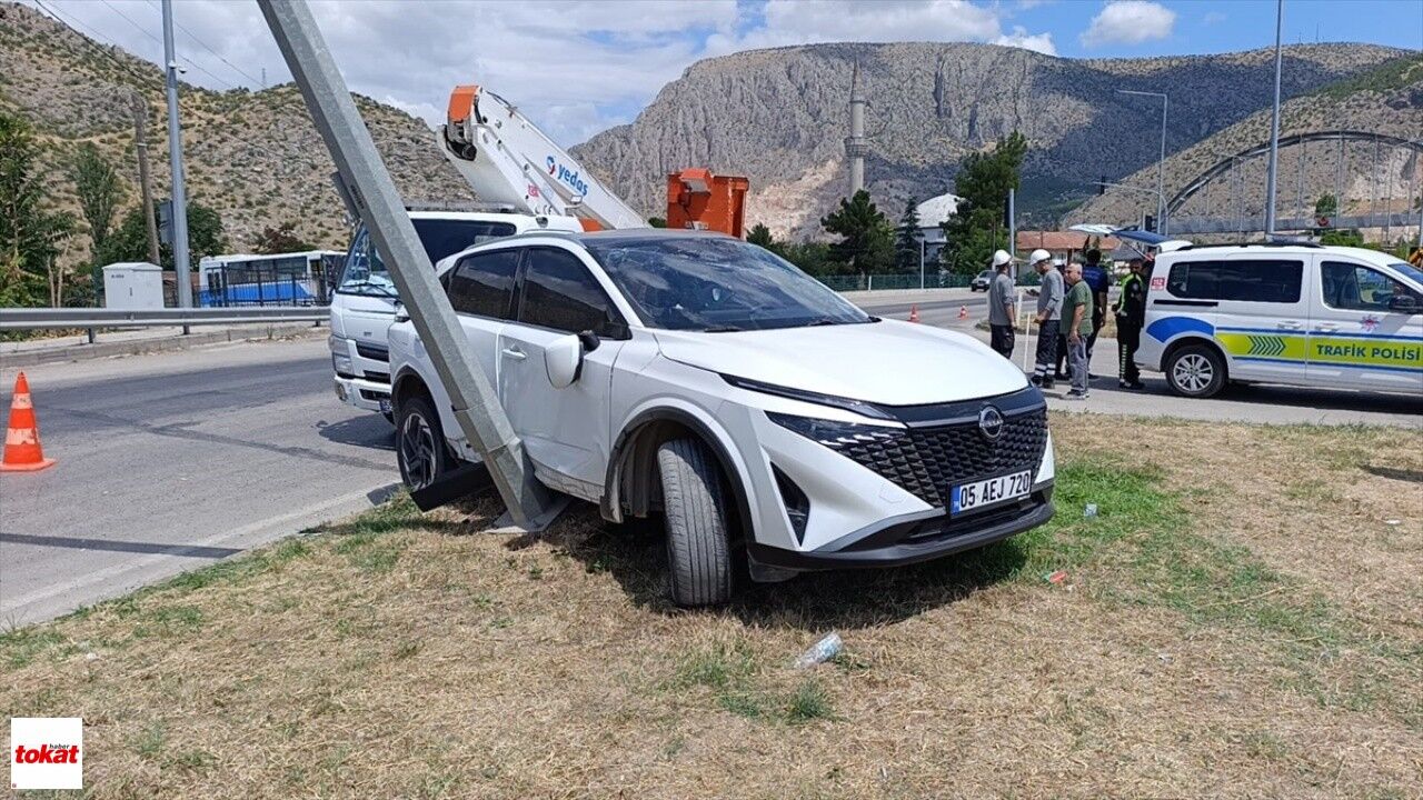Amasya Tokat Karayolu Itfaiye Araç Kaza