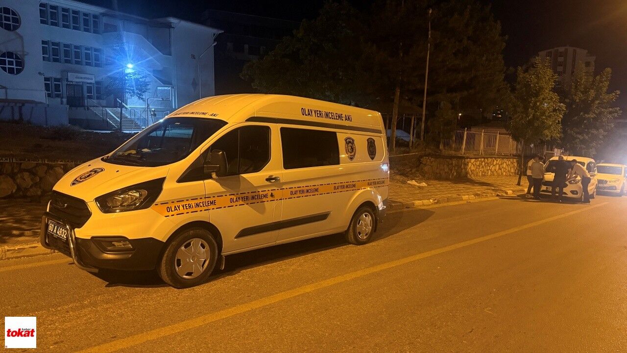 Hırka Verme Meselesi Tartışmaya Döndü Arkadaşını 3 Yerinden Bıçakladı2