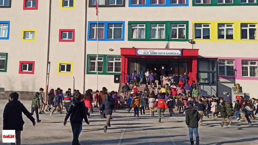 Niksar Okul (2)-1