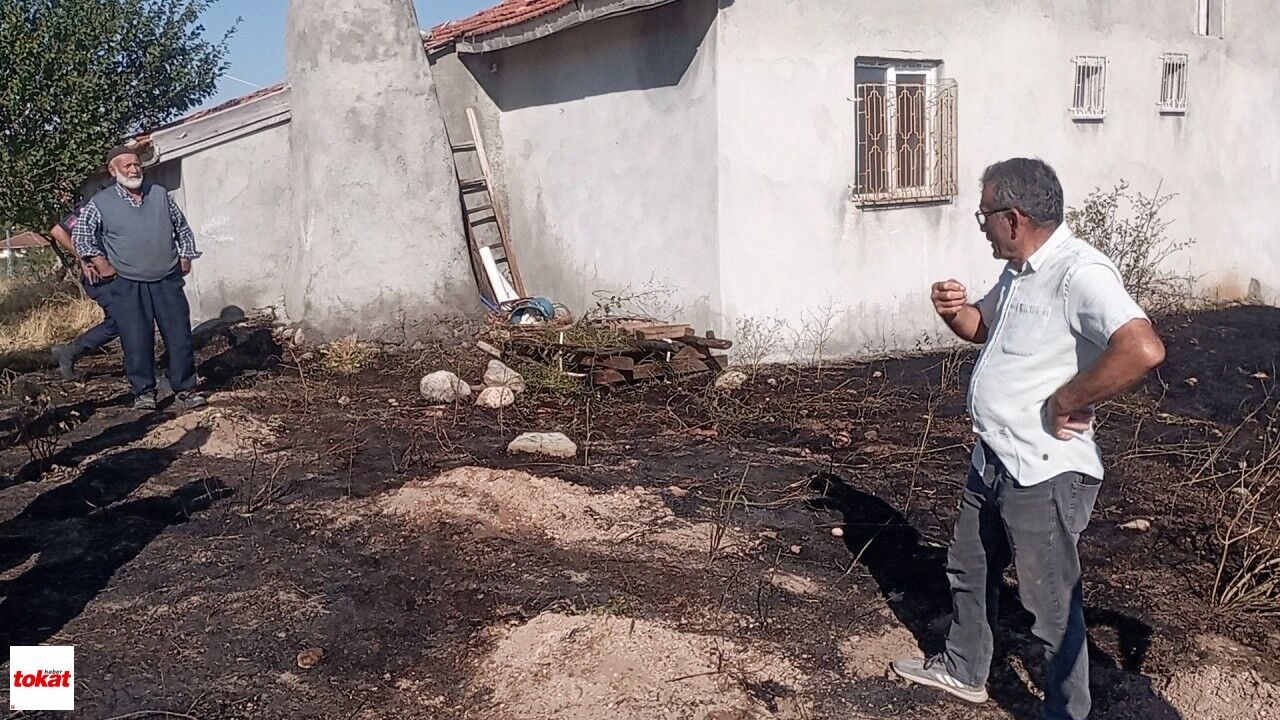 Ocaklıktan Çıkan Kıvılcımlar Otluk Alanda Yangına Neden Oldu1