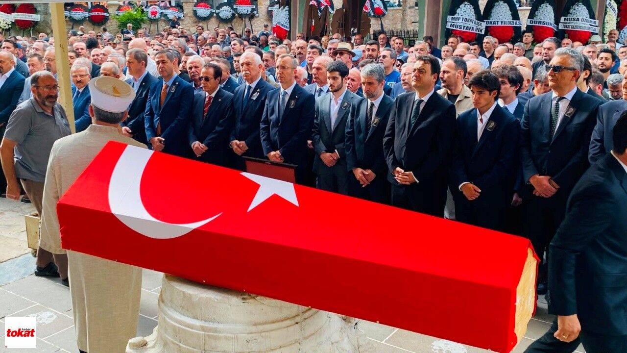 Orhan Ziya Diren Toprağa Verildi15