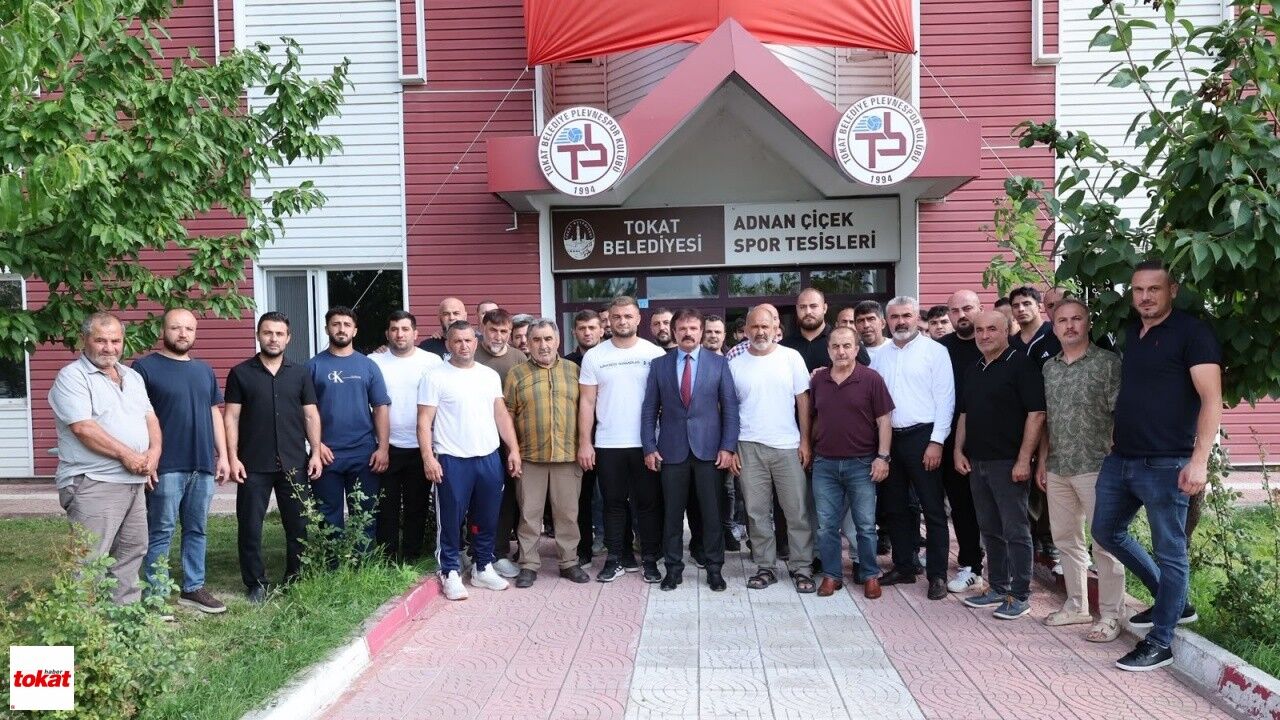 Saldırıya Uğrayan Başpehlivan Serhat Elvan, Tokat Belediye Spor Kulübü'ne Transfer Oldu