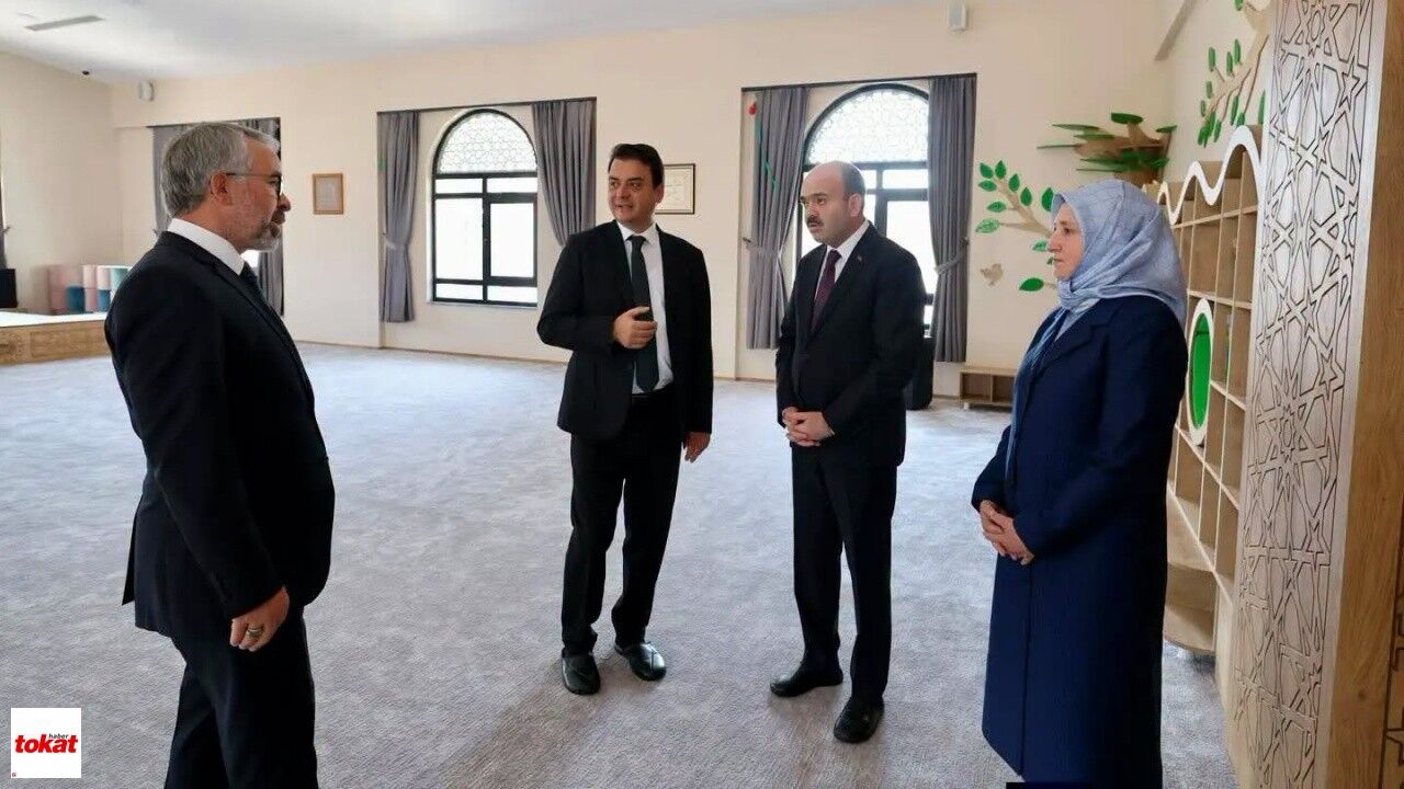 Tokat Valisi Abdullah Köklü Ve Bakan Yardımcısı Adil Çalışkan Güneşli Çocuk Akademisi Ziyaret1