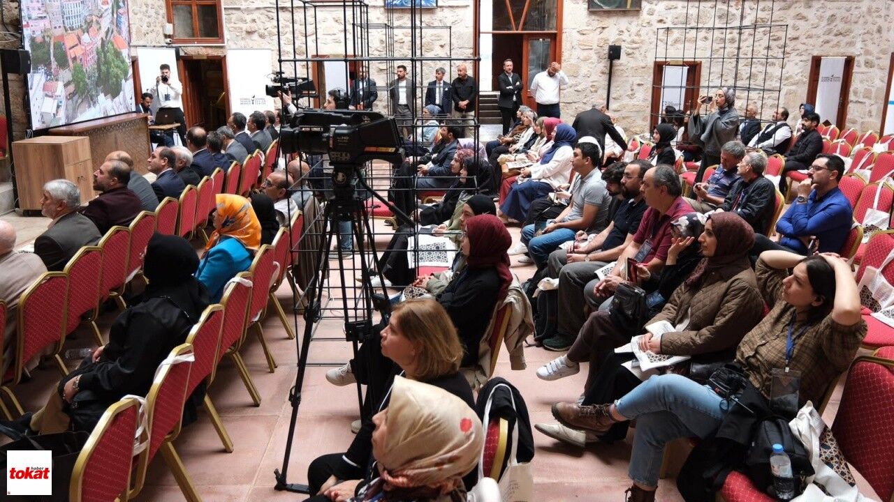 6. Uluslararası İslam Sanatında Geometrik Desenler Çalıştayı Tokat’ta Başladı9