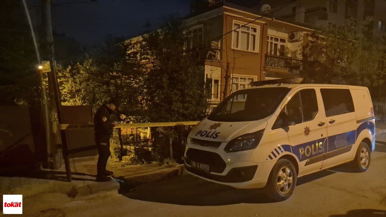 Apartman Dairesinde 3 Erkek Cesedi Bulundu2