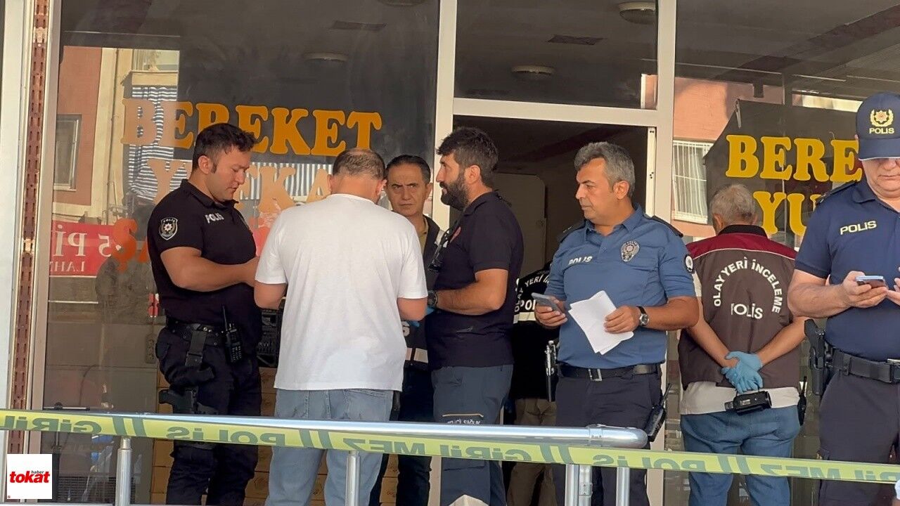 Baba Ve Iki Çocuğu Iş Yerinde Ölü Bulundu1
