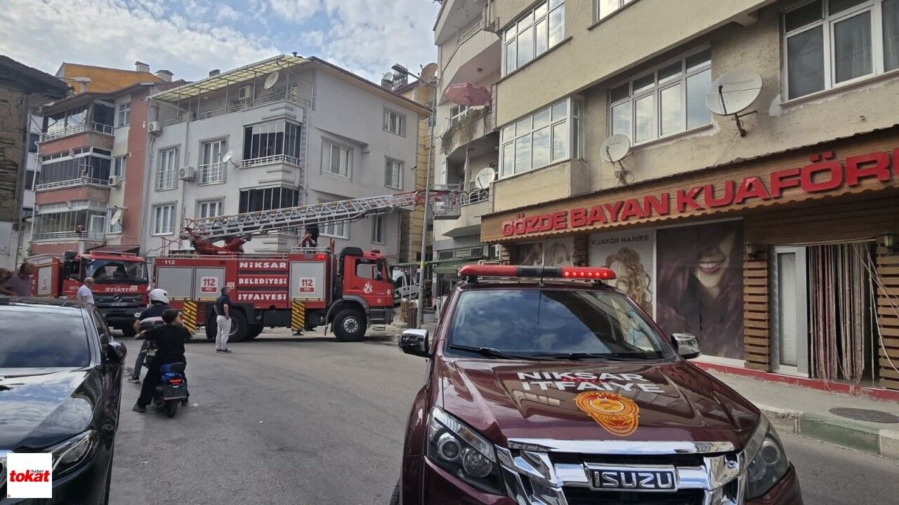 Niksar Bengiler Mahallesi Yangın3