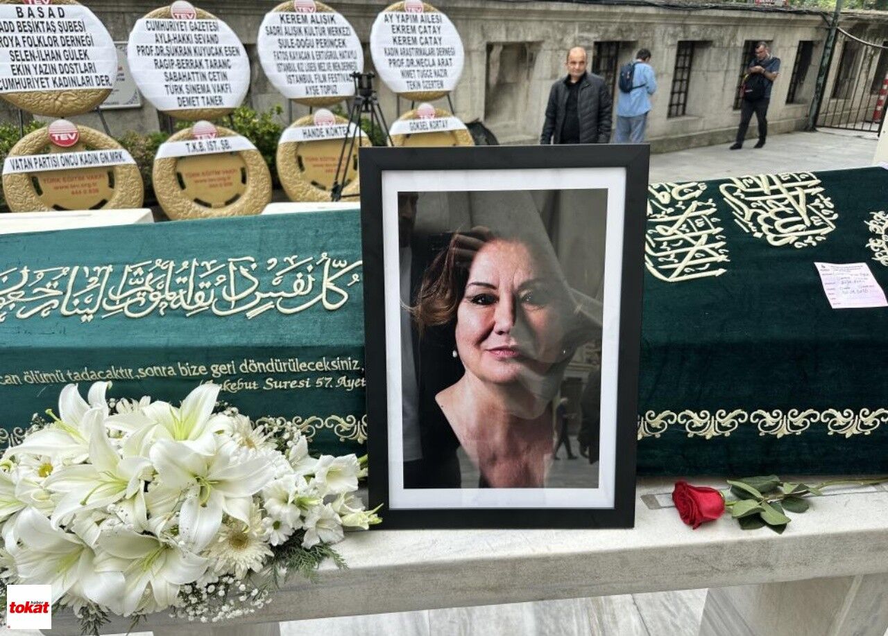 Beyin Tümörüyle Mücadele Ediyordu, Sevilen Sanatçı Ebediyete Uğurlandı