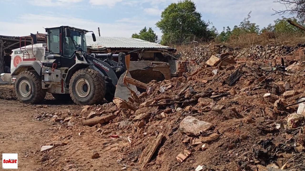 Tokat’ın köylerinde yol mesaisi: Birçok noktada ekipler çalışıyor
