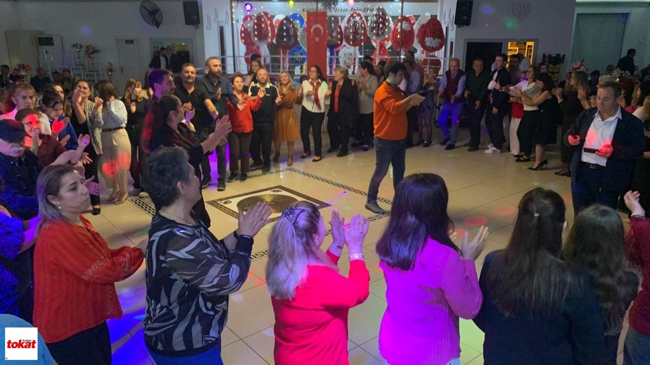 Niksar Add Cumhuriyet Balosu3