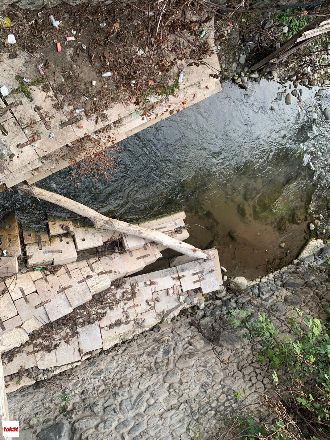 Niksar’da Çanakçı Deresi’nde Tehlike!2