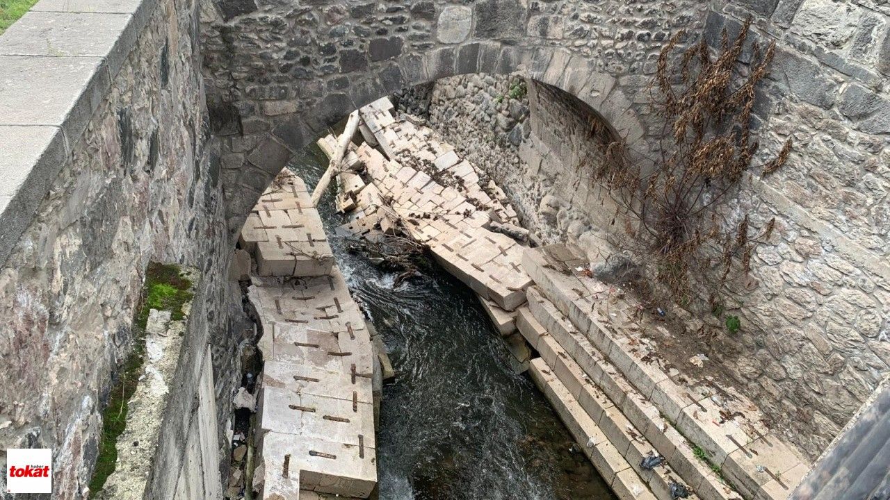 Niksar’da Çanakçı Deresi’nde Tehlike!4