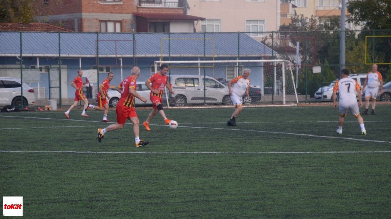 Niksarspor 100Üncü Yılı Efsaneler Dostluk Maçı1