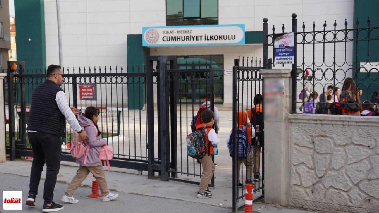 Tokat'ta bir günlük aranın ardından okullar yeniden açıldı