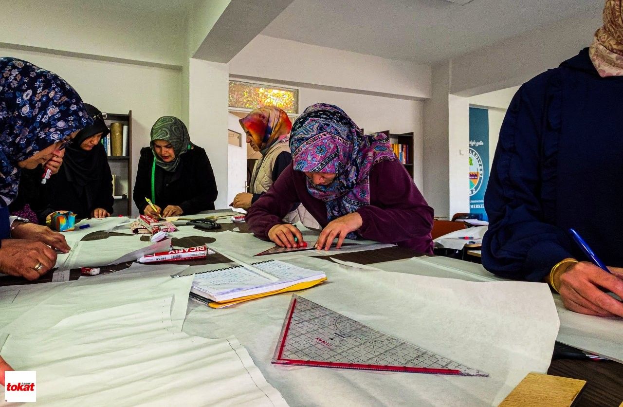 Turhal’da Kadınlara İstihdam Kapısı: Hedef Kendi Butiklerini Açmak