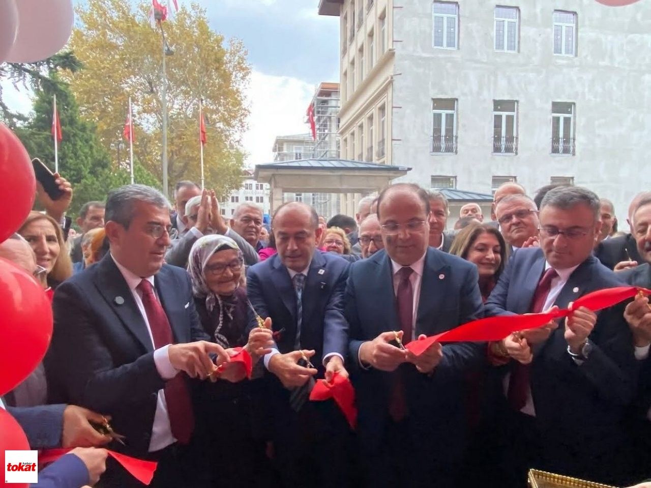 Yeni Parti2